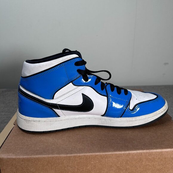 Nike Jordan 1 Mid Signal Blue Sneaker Shoes Men's 10.5 DD6834-402 - Picture 10 of 16
